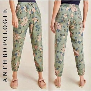 - Anthropologie Orana Floral Joggers Army Green Size M Pants